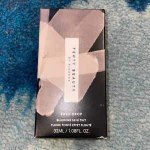 New! Fenty Beauty Eaze Drop Blurring Skin Tint